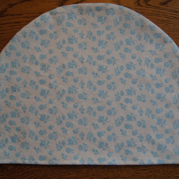 Large Tea Cozy Cover (to be used with my Large Tea Cozy: Light blue flowers (gingham)