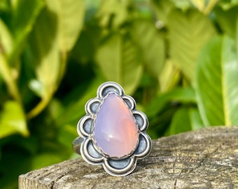 Floral embellished purple chalcedony sterling silver ring