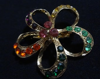 Floral Brooch 80's in a Gold Tone Metal with Multi-Colored Rhinestones in Yellow, Green, Orange, Pink, and Deep Red