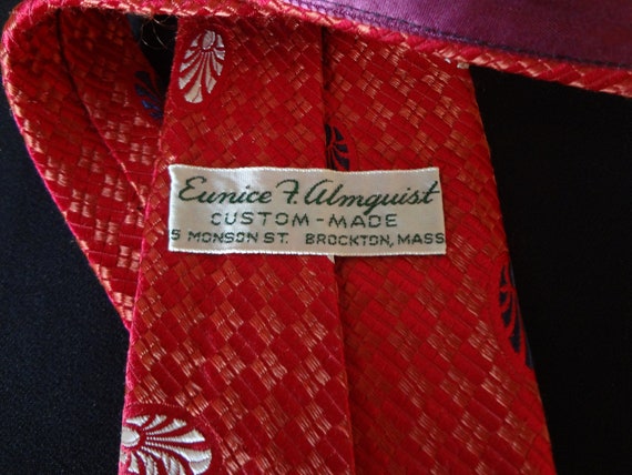 Tie Made by Eunice F. Almguist 100% Silk Custom V… - image 3