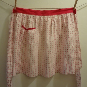 Mid-Century Apron in Red and White Cotton in a Small Floral Pattern