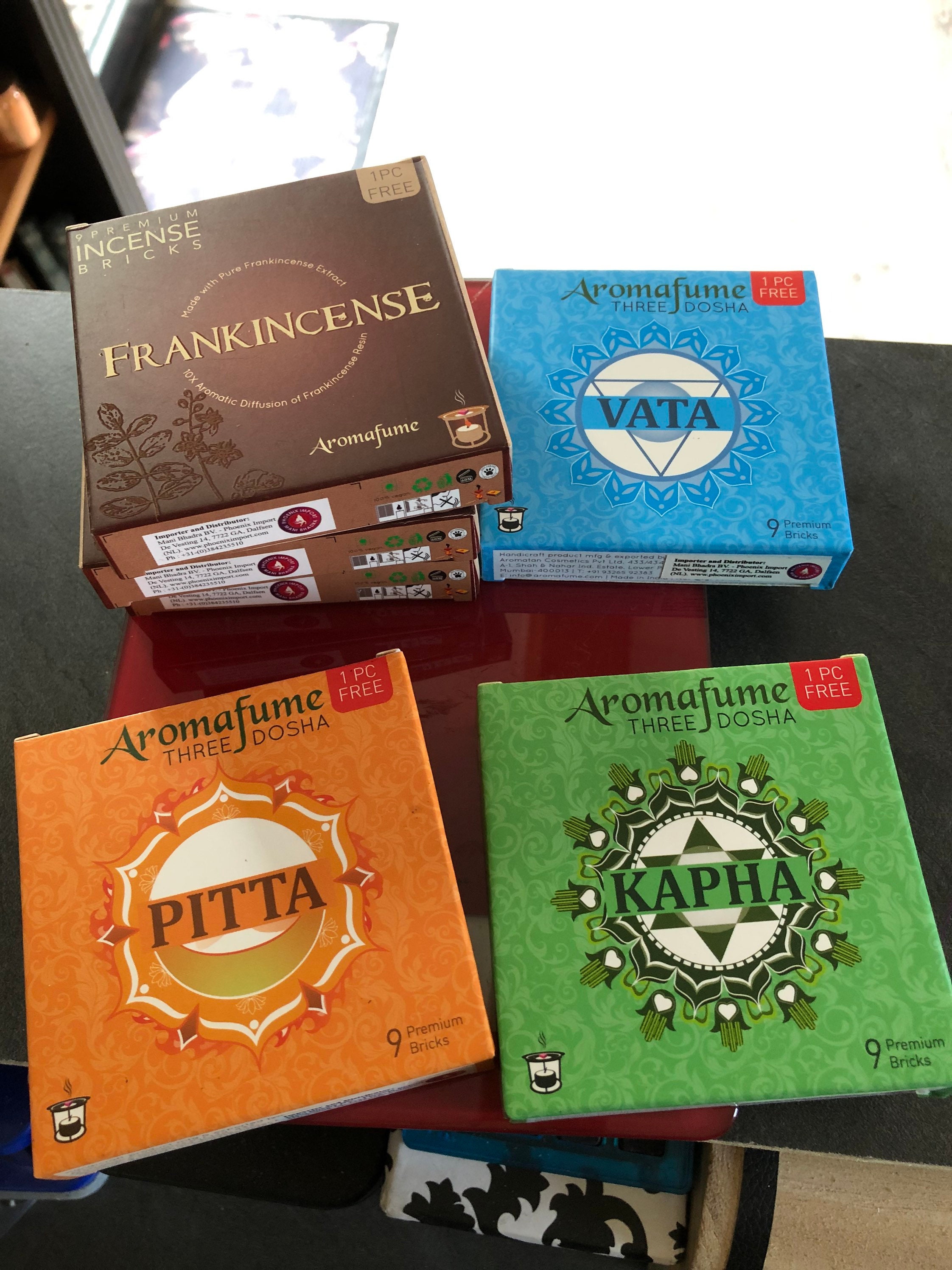 Briques d'encens Pour Diffuseur Aromafume , Parfum Sauge Blanche Oliban et Les 3 Doshas | Encens Vat