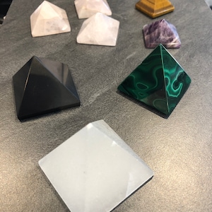 PYRAMIDS in Rock Crystal Stones, Rose Quartz, Obsidian, Shungite, Black Tourmaline, Tiger Eye, Labradorite, Moonstone