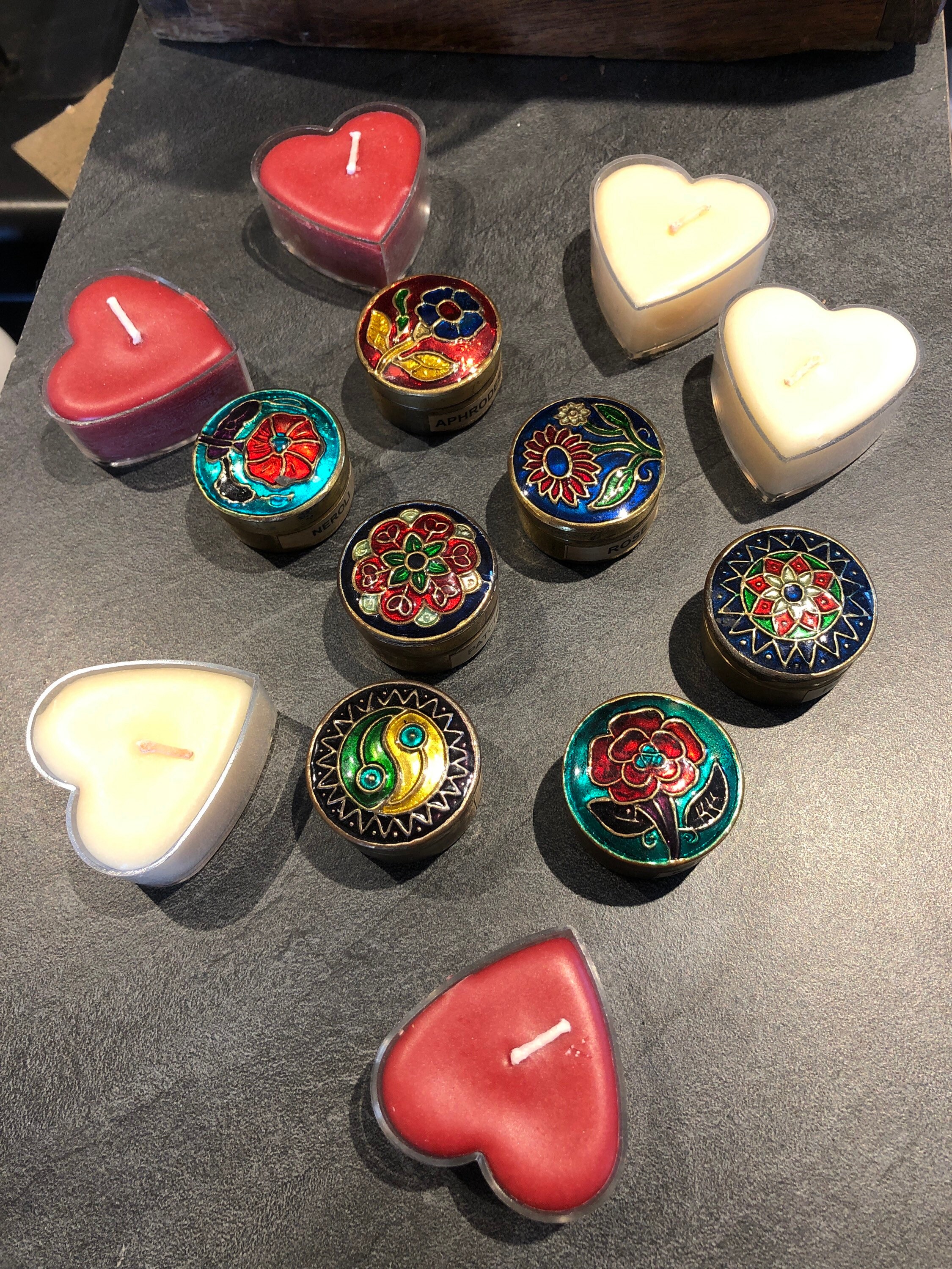 Petites Bougies Coeur Parfum Jasmin ou Dans Boîte Métal Divers , Patchouli, Rose, Neroli Aphrodisiaq