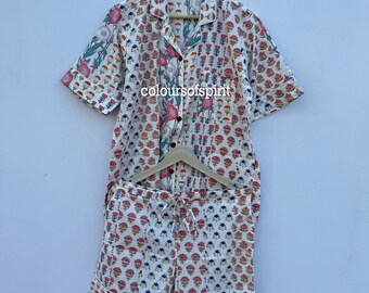 Women's Cotton Block Print Pajama Set, Floral Short Sleeve Sleepwear, Button Down Shirt & Shorts, Summer Lounge Set with Pouch Gift