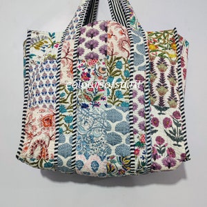 Gesteppte Patchwork-Einkaufstasche, Baumwoll-Handprint-Blumen, umweltfreundliche nachhaltige Tasche, Yoga-Einkaufsstrandkünstler Boho-Wochenendtasche