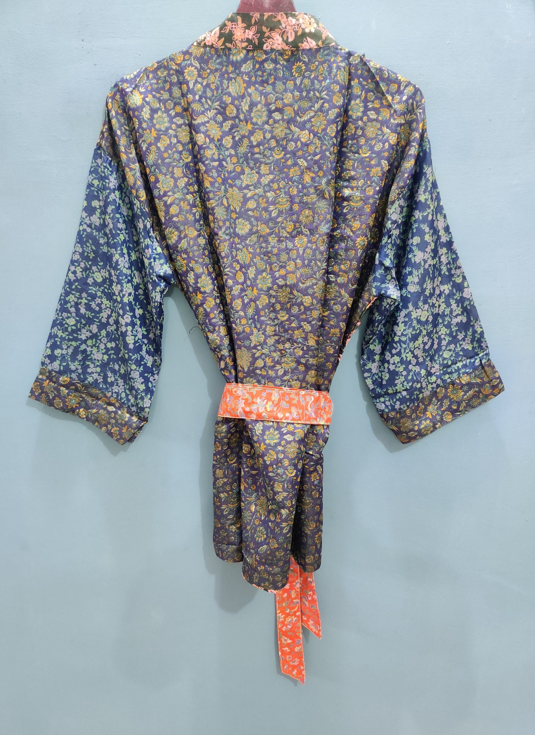 Silk kimono. Vintage kimono. Short kimono. Saree kimono | Etsy