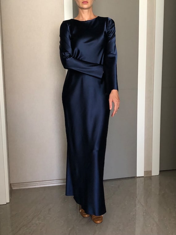 Navy Blue Long Sleeves Maxi Satin Dress,midnight Blue Extra Full Floor Length Slip Dress,silky Bias Cut Dress,bridesmaids,hijab,evening - Etsy Navy Blue Long Sleeves Maxi Satin Dress,midnight Blue Extra Full Floor Length Slip Dress,silky Bias Cut Dress,bridesmaids,hijab,evening - Etsy