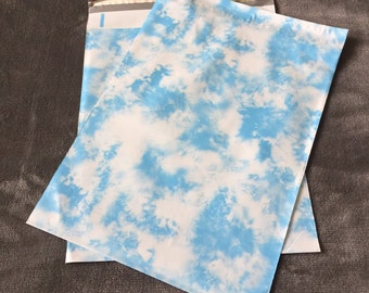 25 10x13 CLOUDS Poly Mailers Envelopes Shipping Bags Self Sealing
