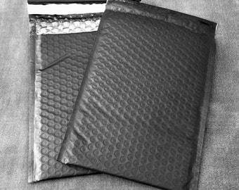 25 6x9 Black Poly Bubble Mailers Size 0  Padded Self Sealing Shipping Envelopes