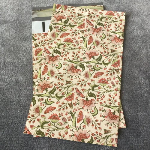 thumbnail image 2 of VALUEMAILERS 500 Pack 6x9 Roses Designer Poly Mailers – Self-Sealing, Boutique Shipping Bags 2 of 4