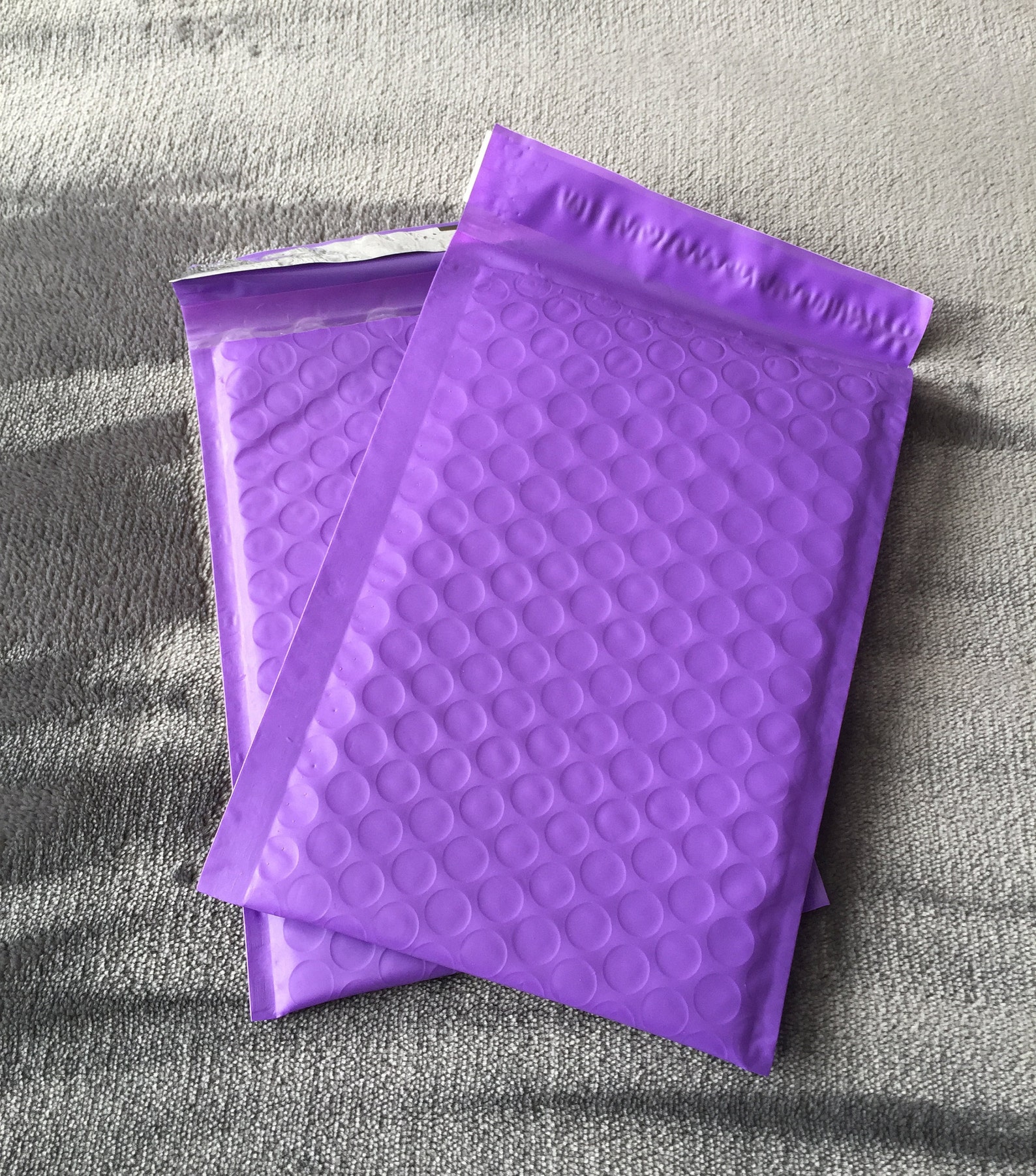 25 4x8 PURPLE Bubble Mailers Size 000 Self Sealing Shipping Etsy