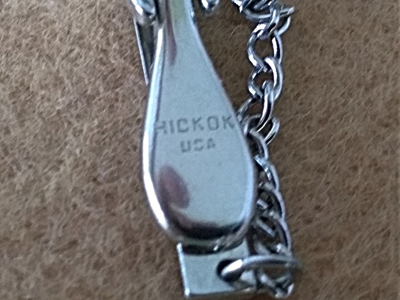 Men/'s Jewelry Vintage HICKOK Tie Clip Bar and Chain Silver Tone