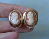Vintage Cameo Earrings, Gold Filled Earrings, Screw Back Earrings, Signed AMCO Earrings, Cameo Jewelry, AMCO Jewelry, Vintage Cameo GS993