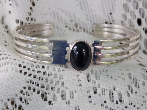 Native American Handcrafted Cuff Bracelet Onyx St… - image 1