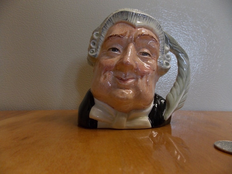 ROYAL DOULTON TOBY Jug Small 4 The Lawyer Numbered 5 D6504 Artist Max Henk 1959-1996