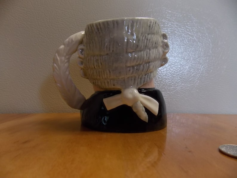 ROYAL DOULTON TOBY Jug Small 4 The Lawyer Numbered 5 D6504 Artist Max Henk 1959-1996