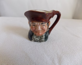 ROYAL DOULTON TOBY Jug Tiny Old Charlie D6144 Designed by Charlie Noke Series: Tiny Issued 1940-1960