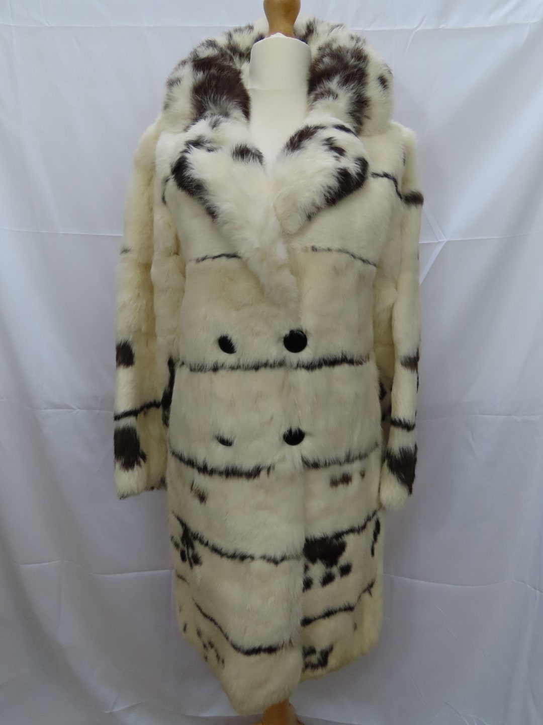 Black and White Mottled Coney Vintage Fur Coat UK Shipping Only Ref