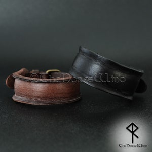 Brazalete de cuero vikingo auténtico - Pulsera nórdica ajustable en negro o marrón, pulsera de cuero de guerrero nórdico para hombre, joyería vikinga