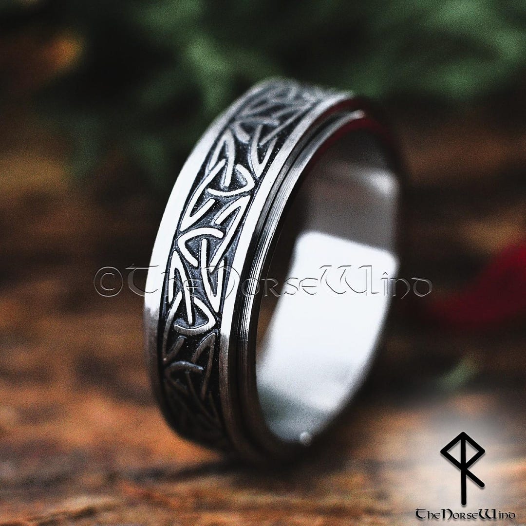 Celtic Triquetra Spinner Ring – Trinity Knot Fidget Ring, Norse Wedding ...