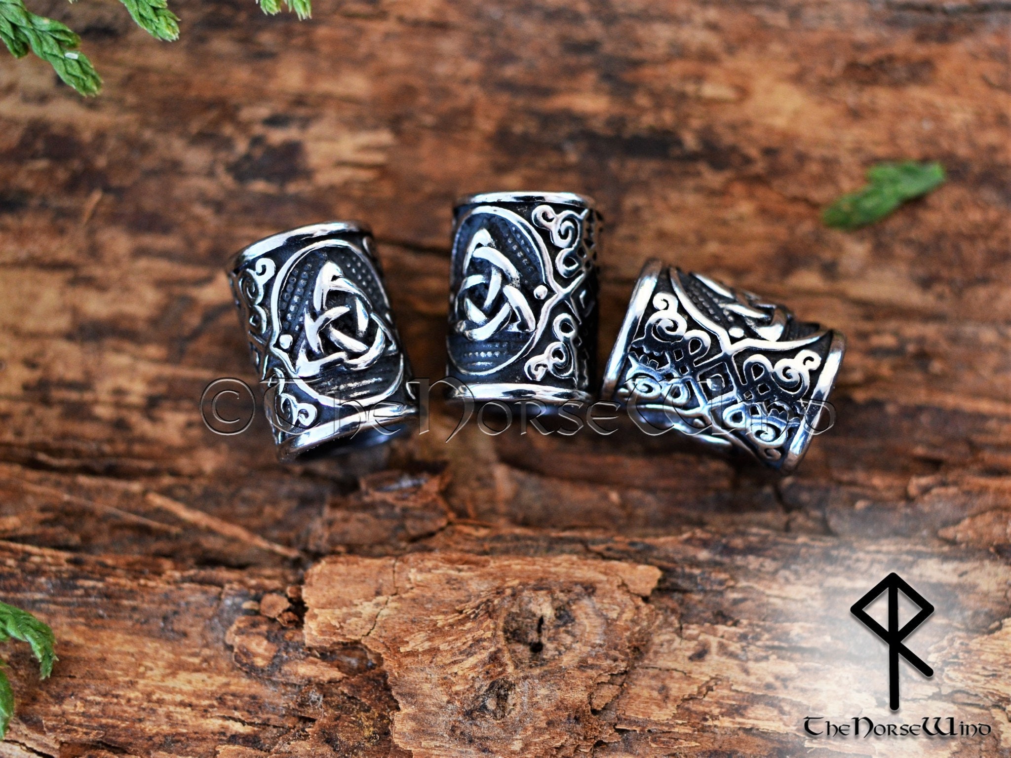Anello da barba vichingo, per capelli rasta, in vero argento, con rune e triscele, diametro interno: 7 mm