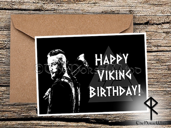 Pull Viking Corbeau Et Runes Vegvisir - Vikings & Co