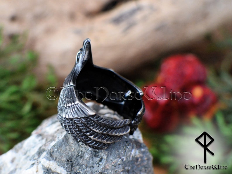 Viking Raven Ring, Flying Raven Black Steel Ring, Odin's Ravens Hugin and Munin Ring, Norse Mythology Viking Ring, Viking Jewelry