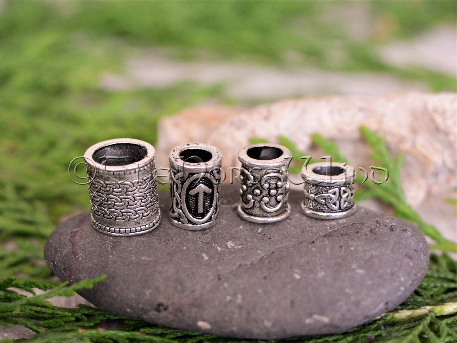 Set of 4 Viking Beard Rings / Hair Beads KIT With Rune Bead of Your ...