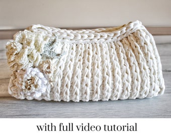 Small Bag Pattern, Clutch Tutorial, Crochet Bag Pattern, Crochet Purse Pattern, Crochet Patterns, Easy Crochet Pattern, Bridesmaid Clutch