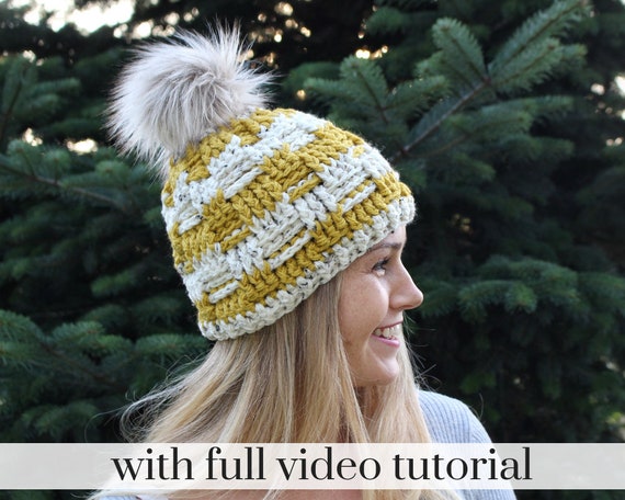 Hand made crochet woven oversized winter hat Hand made crochet woven oversized winter hat main image 3
