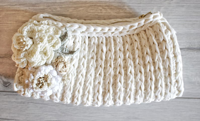 Modèle De Petit Sac, Tutoriel D'embrayage, Modèle De Sac Au Crochet, Modèle De Sac À Main Au Crochet, Modèles De Crochet, Modèle De Crochet Facile, Pochette De Demoiselle D'honneur image 5