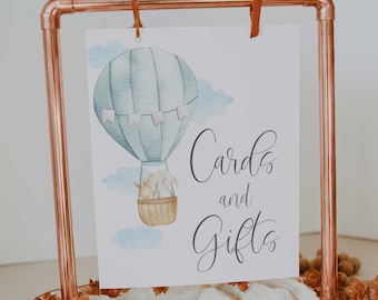 placa de cartões e presentes // chá de bebê em balão de ar quente, para cima e para longe, a aventura o aguarda, azul, menino, placa para chá de bebê para impressão