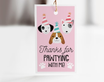 Pode incluir: Etiqueta de agradecimento rosa com três cães de desenho animado usando chapéus de festa. O texto diz "Obrigado por festejar comigo!"