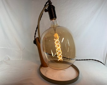 Mid-Century Modern Lamp w/Oversized LED Edison Bulb