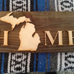RECLAIMED WOODEN SIGN