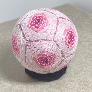 Temari ball,roses, Christmas ornament,ornament (with white stand)