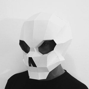Faça seu capacete de máscara de caveira de papel, molde de máscara em PDF, máscara de papel faça você mesmo com rosto poligonal, artesanato em papel, quebra-cabeça de festa