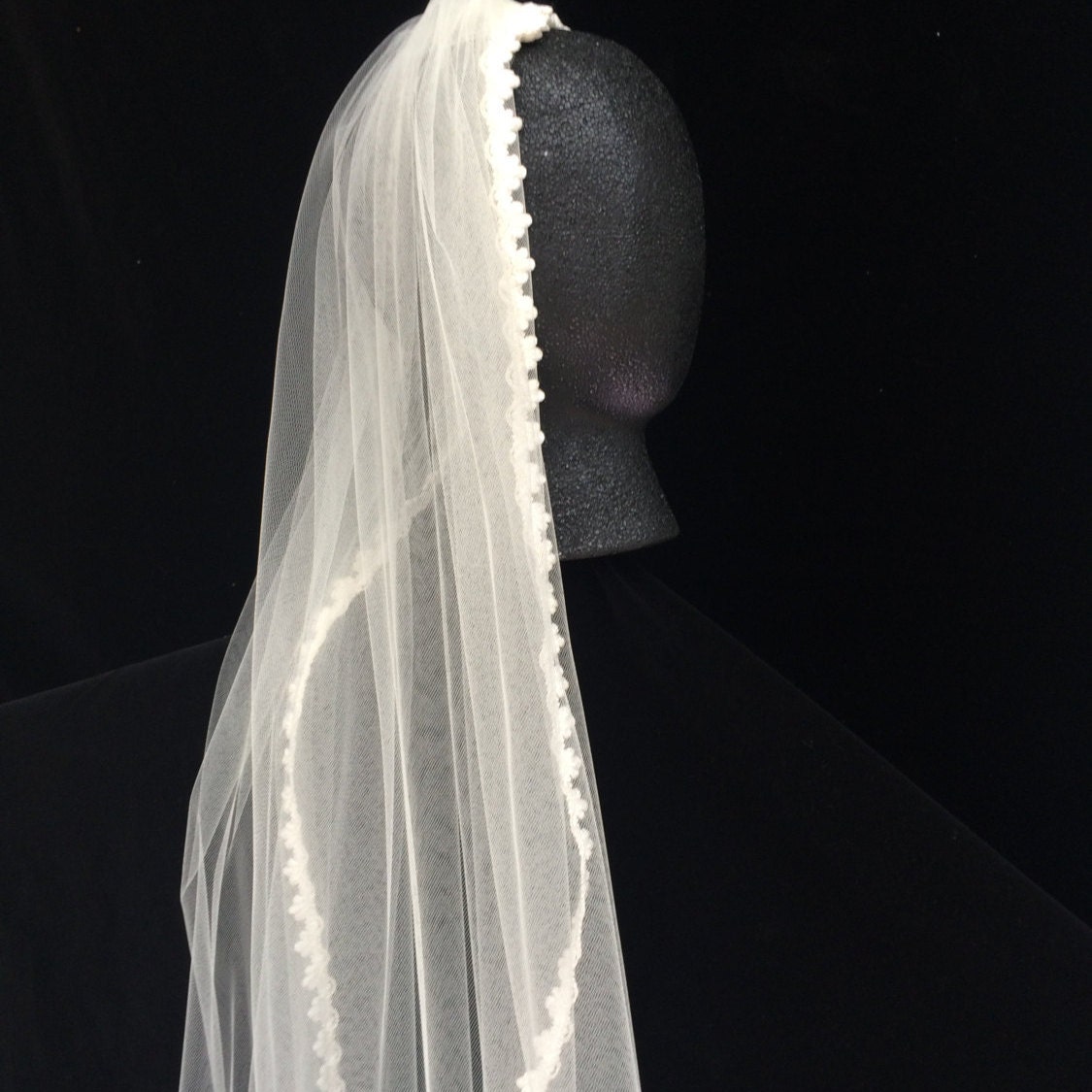 small veils and headpieces