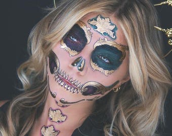 Día de los Muertos Face Tattoo – Gold Sugar Skull, La Catrina Halloween Look | TATTOOCREW