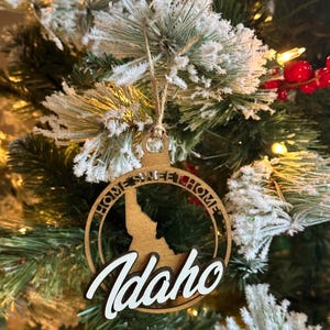 Idaho State Ornament - Wood Christmas Ornament for the State of Idaho -by Aspen Mountain Goods - FREE Shipping - Rustic Wood Christmas Decor