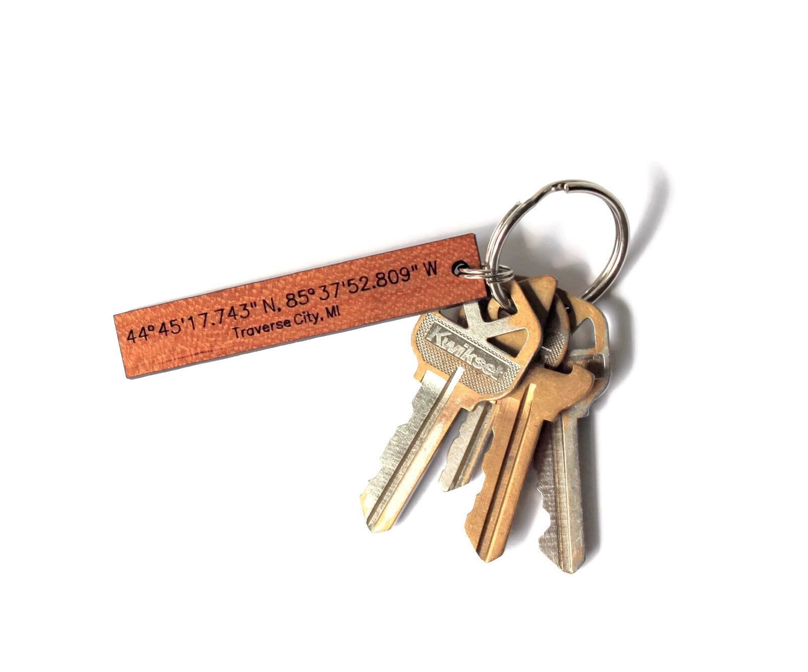 Coordinate Keychain Custom Coordinates Keychain Latitude Longitude Wood Keychain Fifth Anniversity Personalized Gift