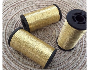 Lot de 3 bobines de fil italien doré type Skalli pour broderies