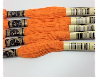 10 échevettes de coton mercerisées de couleur orange tangerine