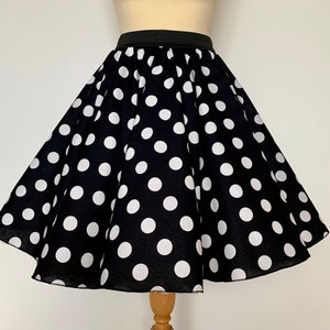 Skirt circle skirt schwarz mit Punkten