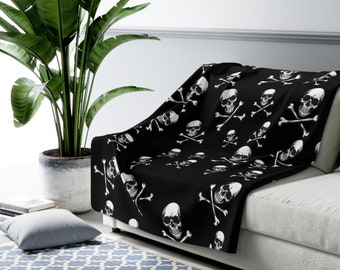 Skull Fleece Throw Blanket: Black & White Goth Home Decor