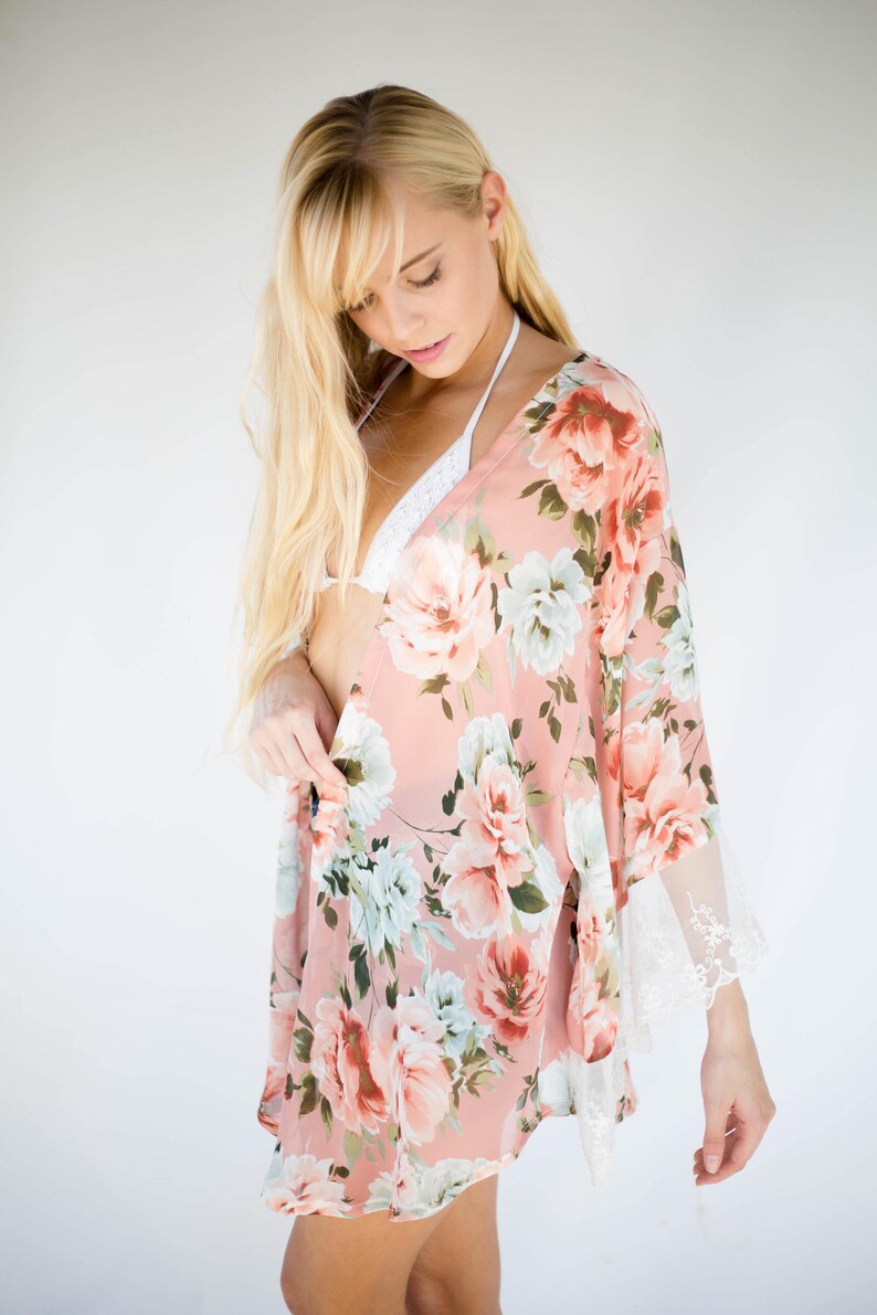 Pink Floral Kimono Robe with Lace Trimmed Sleeves | Etsy