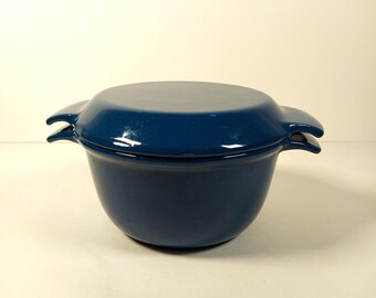 Vintage Danish Blue Small Nacco Cast Iron Enamel Casserole Oven Dish 16E, Dutch Oven, Scandinavian Cookware Dutch Oven