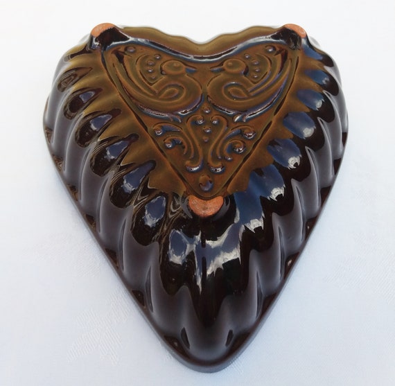 Vintage Ceramic Heart Shaped Bundt Pan Mould With Two Birds Possibly Made  by Scheurich Germany, Kitchen Wall Hanging Decor 
