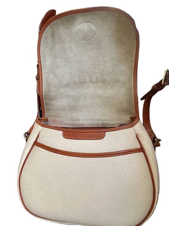 Vintage Dooney & Bourke Saddle Bag, R30, Off-Whit… - image 5